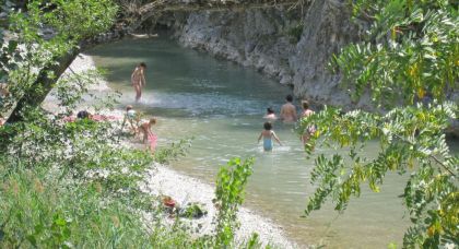 Plan d'eau à proximité