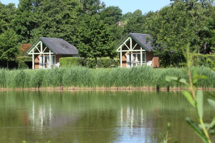 Village de chalets à Objat