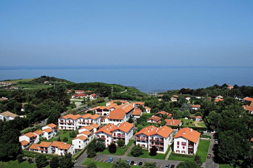 Domaine de 2 hectares à 500 m de l'Océan