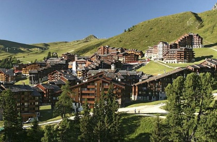 La Station Belle Plagne sous le beau soleil d'été !